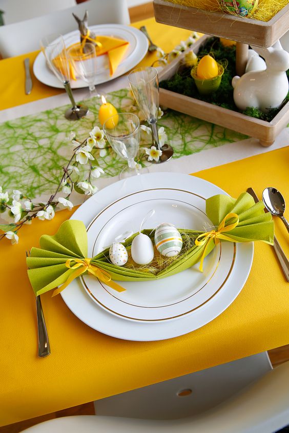 tavola a Pasqua