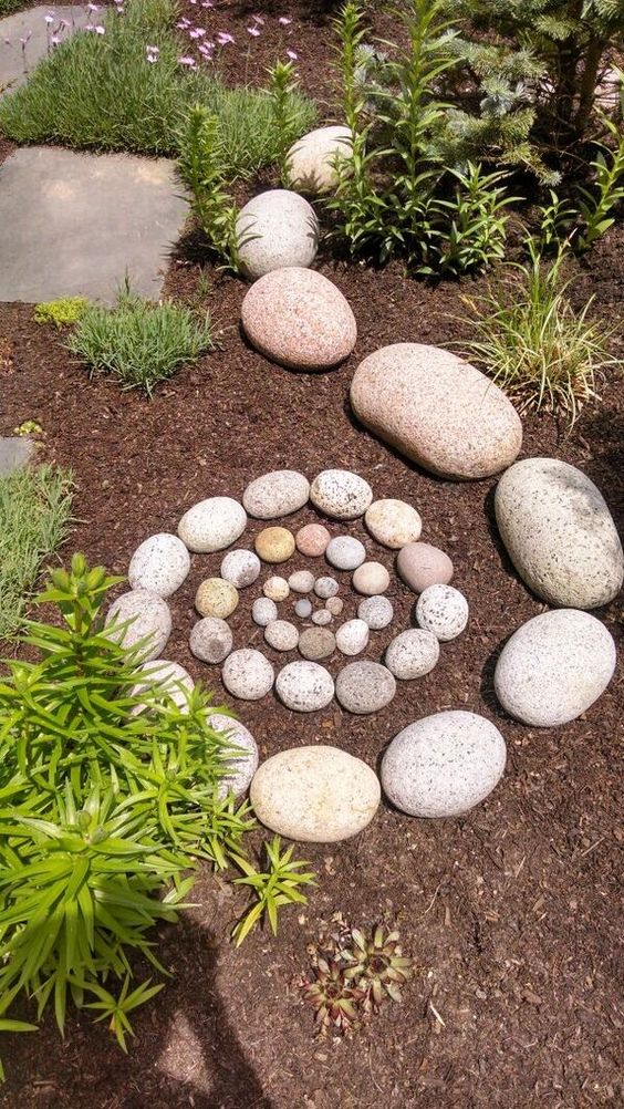 decorare giardino con le pietre 1