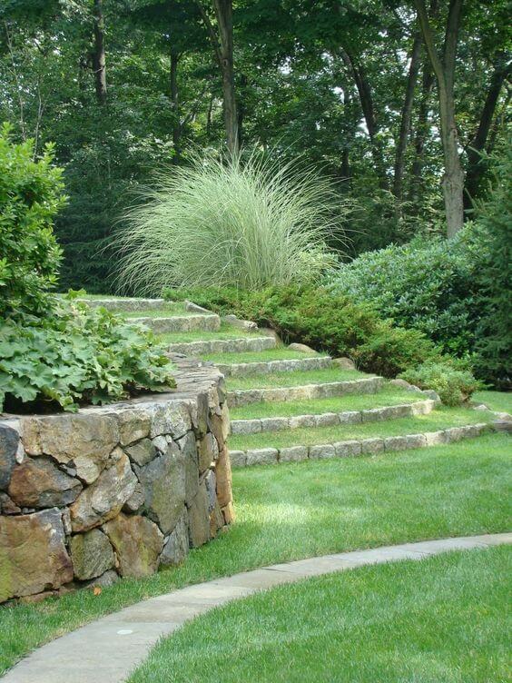 idee per scale da giardino Easy And Cheap Garden Stair Ideas07