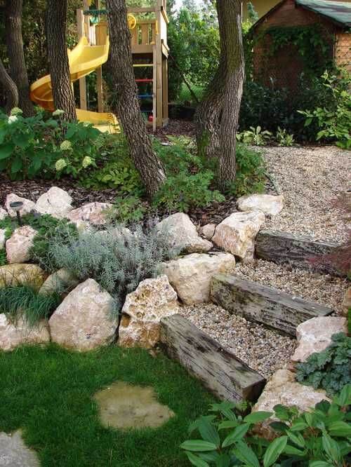 idee per scale da giardino Easy And Cheap Garden Stair Ideas09