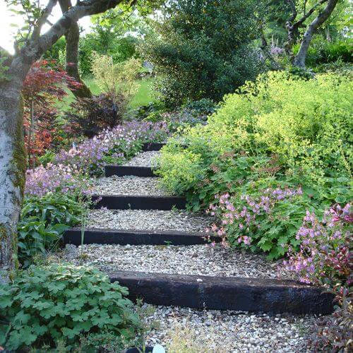 idee per scale da giardino Easy And Cheap Garden Stair Ideas12
