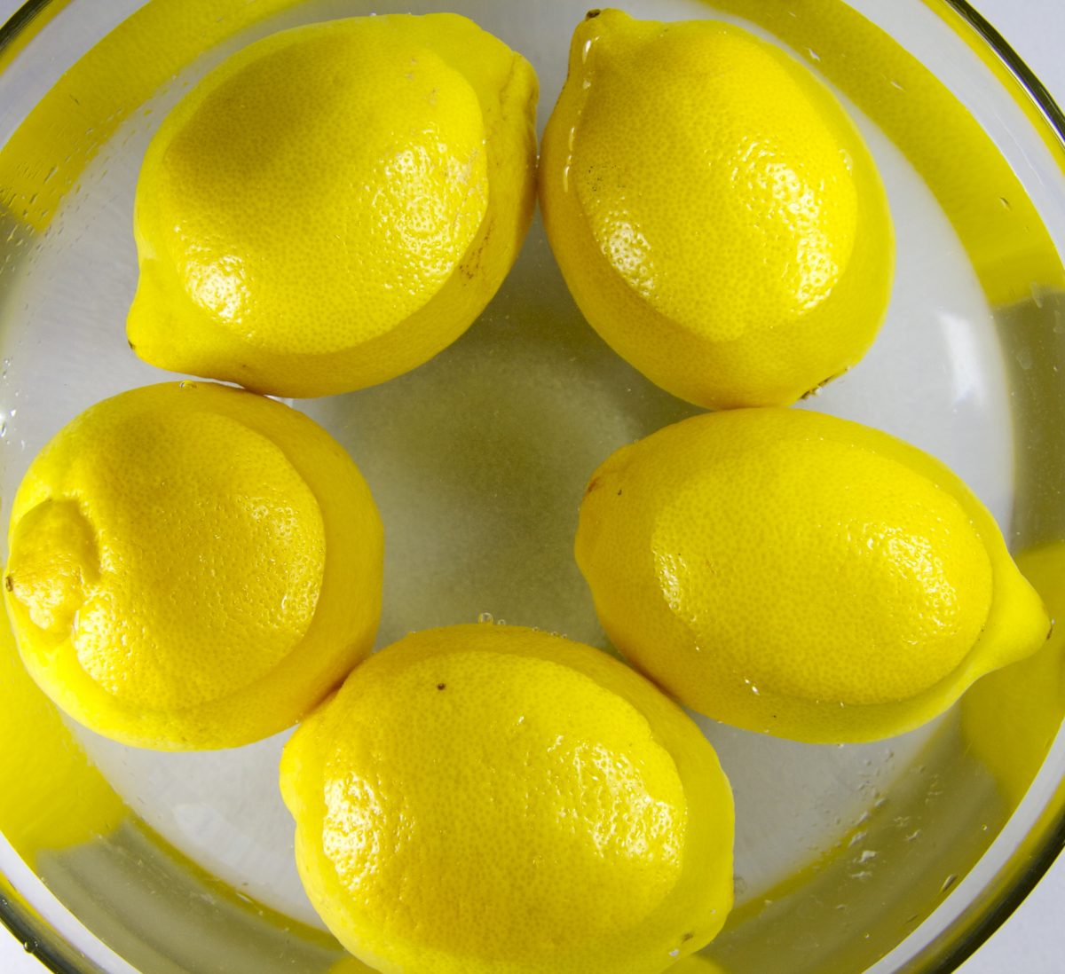 Come conservare a lungo i limone e senza farli ammuffire!
