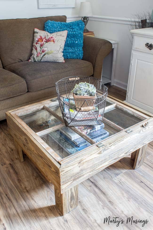 16 awesome diy projects with Old Window Coffee Table